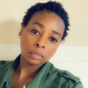 Meet your Posher, Shaddia